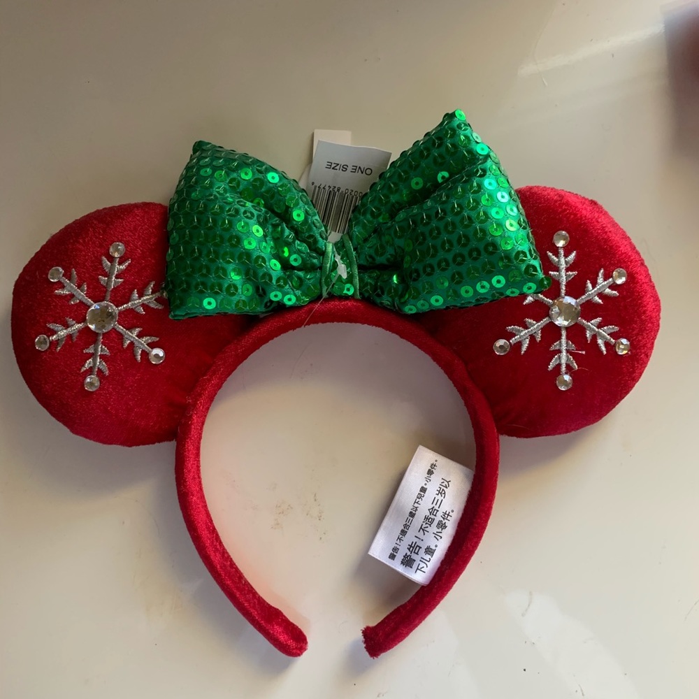 NWT disney minnie ears